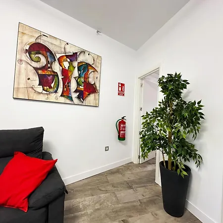 A8 - Apartamento En La Carihuela, 2 Dormitorios, Wifi, A 100 Metros De La Playa Torremolinos Exterior photo